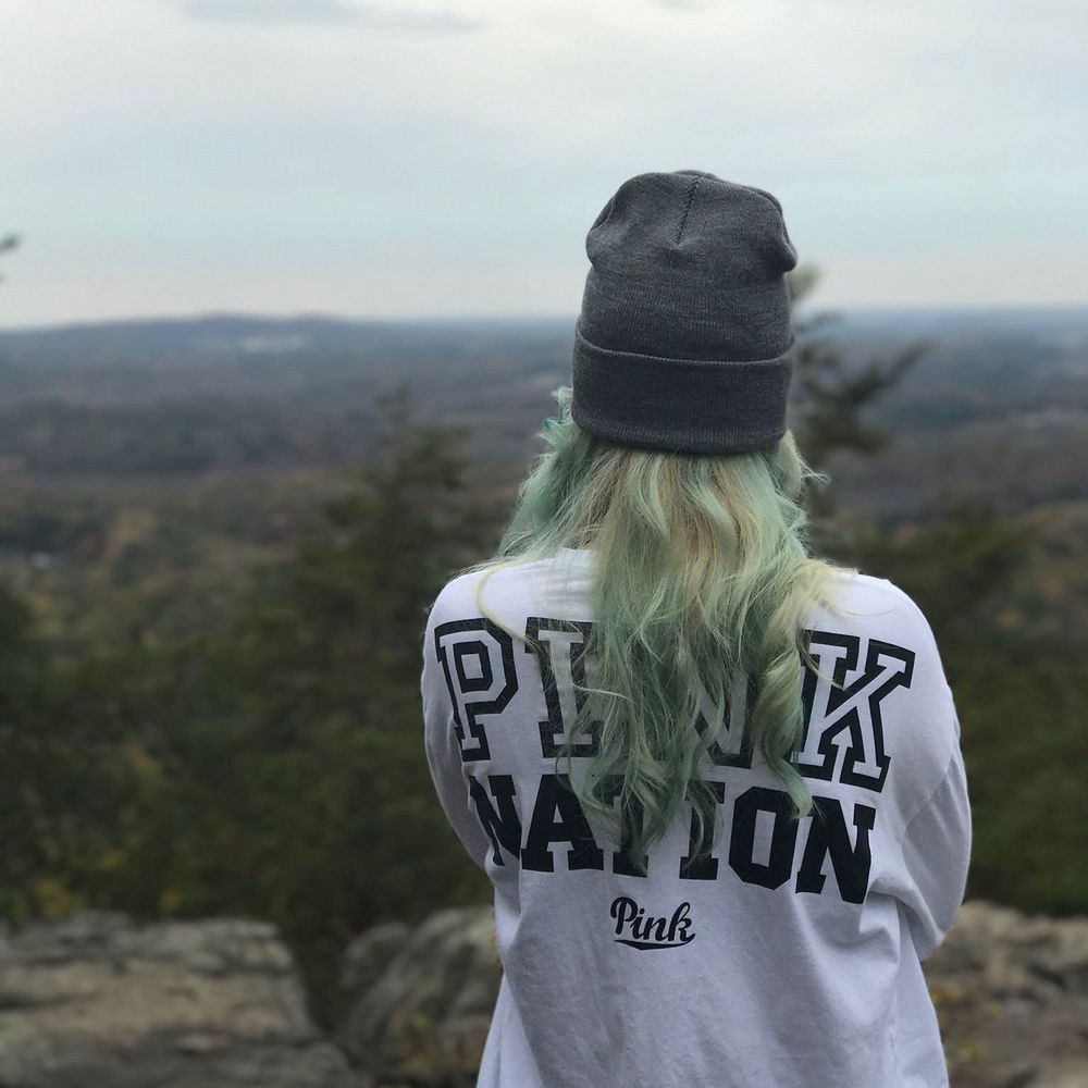 Meet your Posher, Ariana